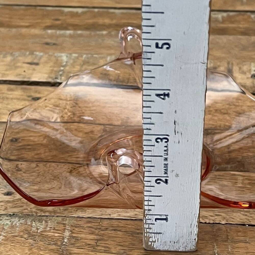 Vintage Small Pink Depression Glass Candy Dish Or Nut Bowl Bow Handles - Picture 8 of 12